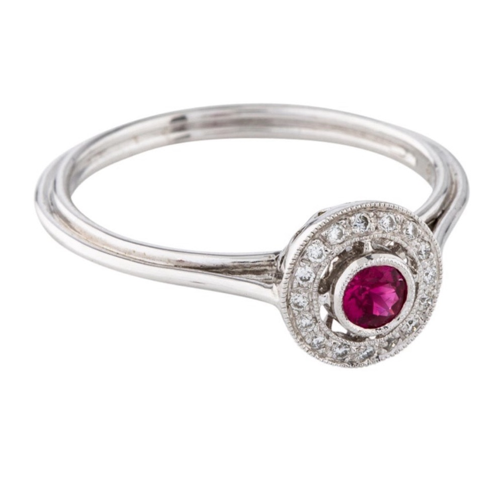 Beautiful Beverley K 18K Ruby and Diamond cocktail/ engagement Ring ❤️